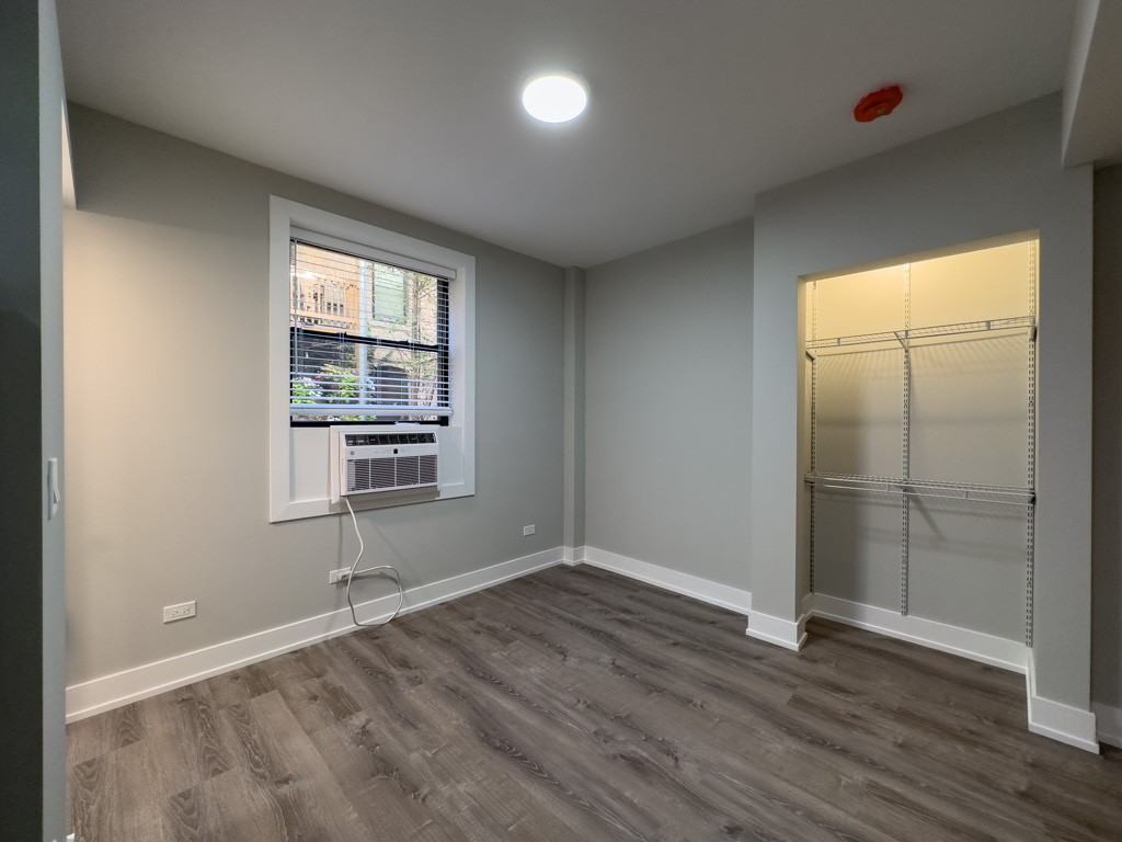 505 W Belmont Ave #1K - Photo 5 of 19