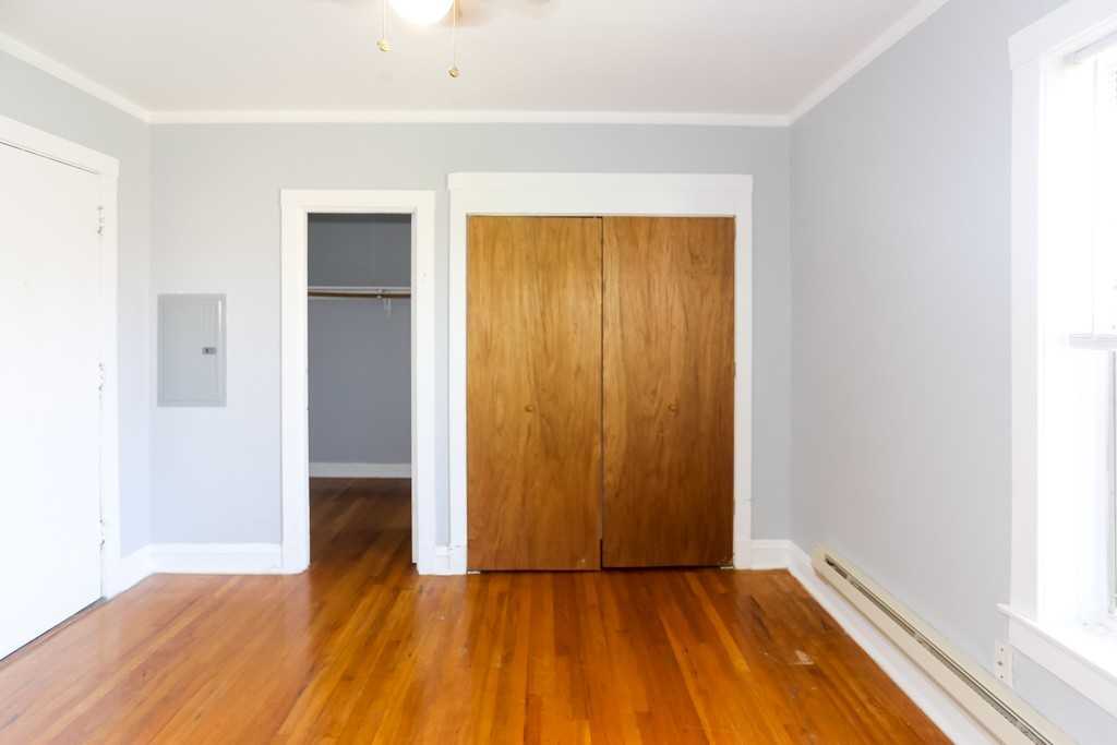 3263 W Wrightwood Ave #3R - Photo 7 of 15
