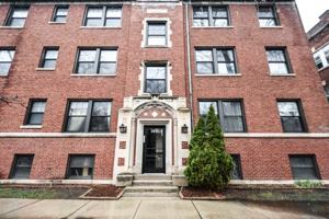 featured image of 1031 Dempster St #1E
