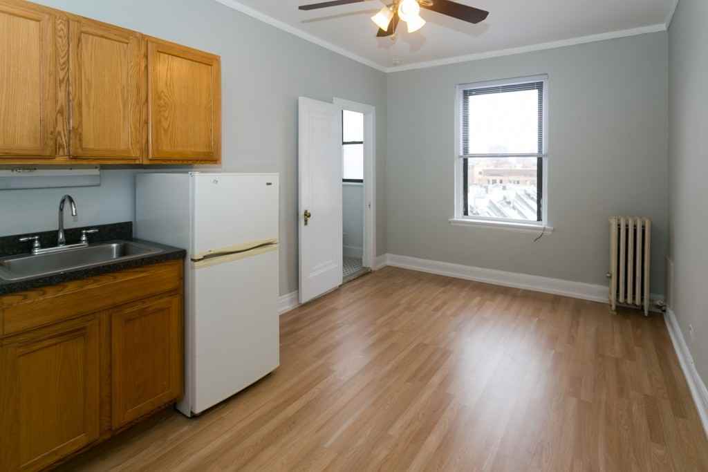 3831 N Fremont St #516 - Photo 5 of 15