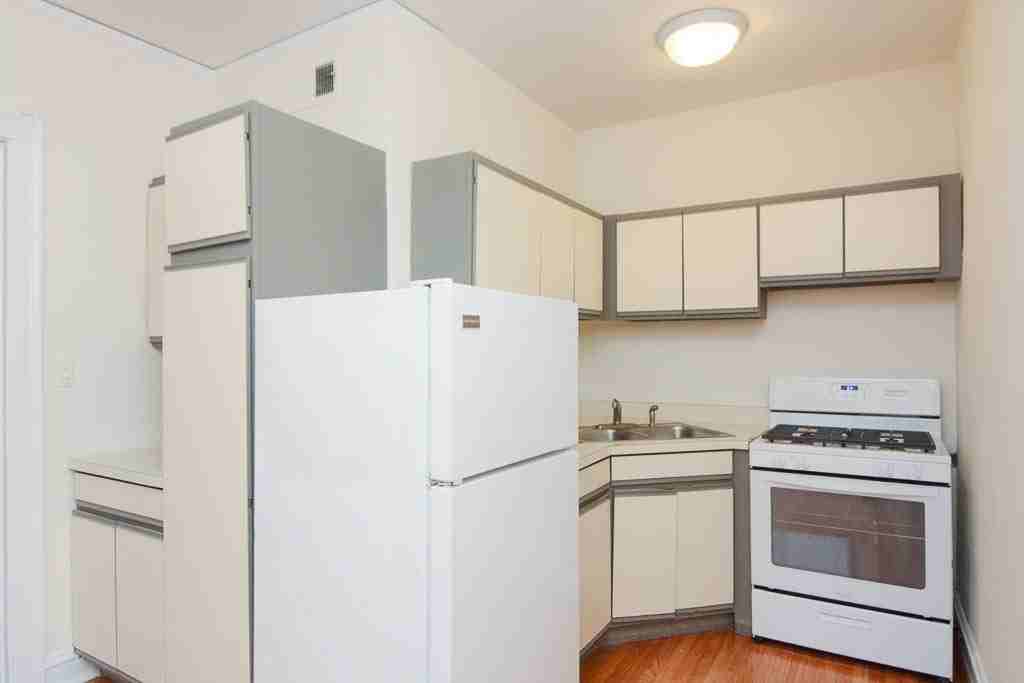 343 Park Ave #01 - Photo 2 of 21