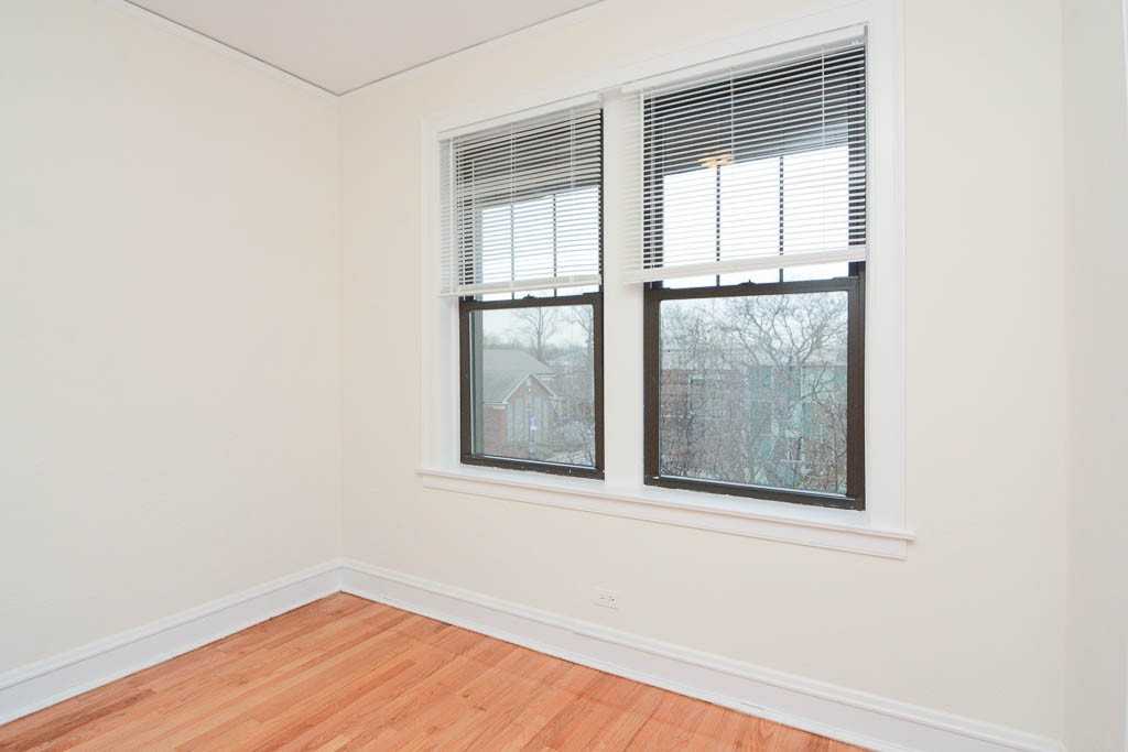 343 Park Ave #01 - Photo 6 of 21