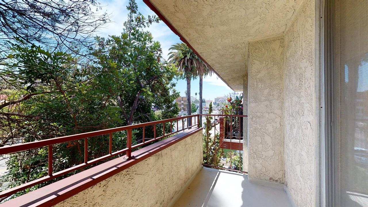 235 South Rampart Boulevard - Photo 6 of 33