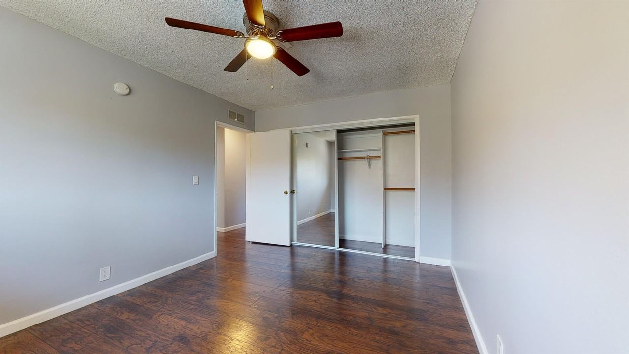 235 South Rampart Boulevard - Photo 7 of 33