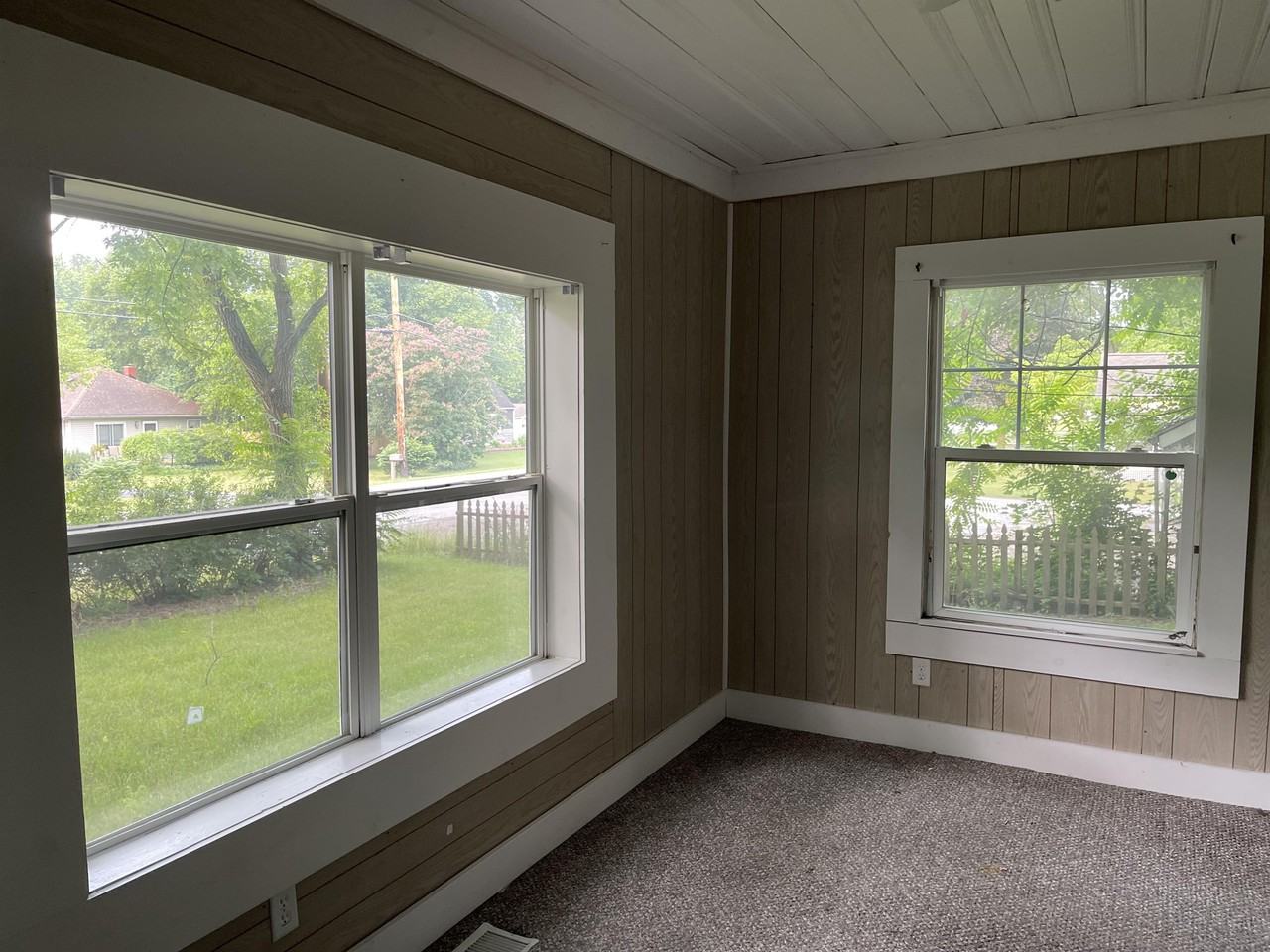 5172 Central Avenue Unit 1 - Photo 3 of 7