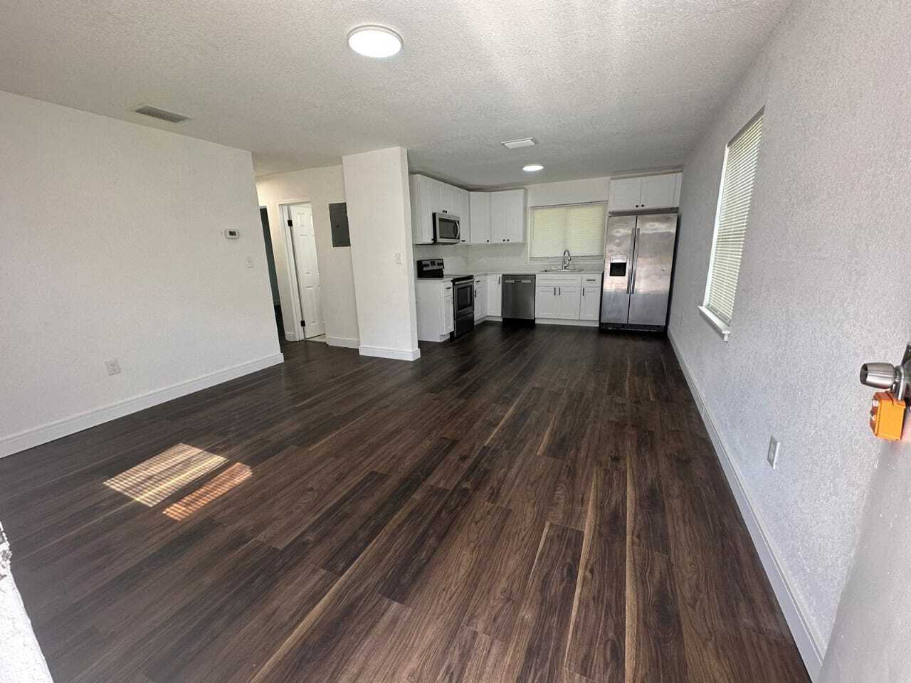 Mara Court - Photo 3 of 17