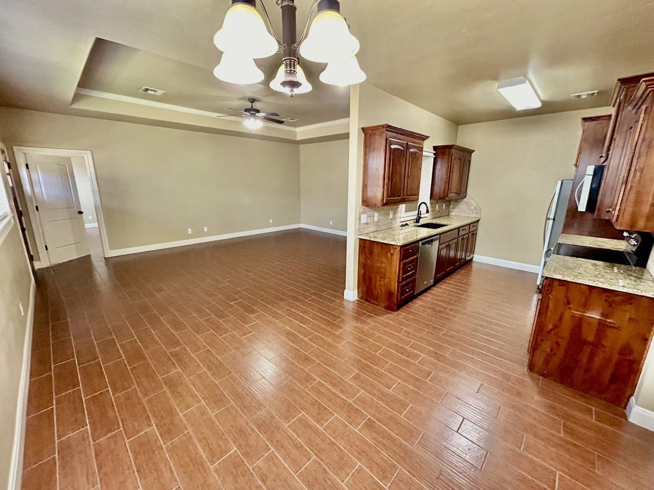 1417 B N. Monte Vista- MCELROY - Photo 3 of 11