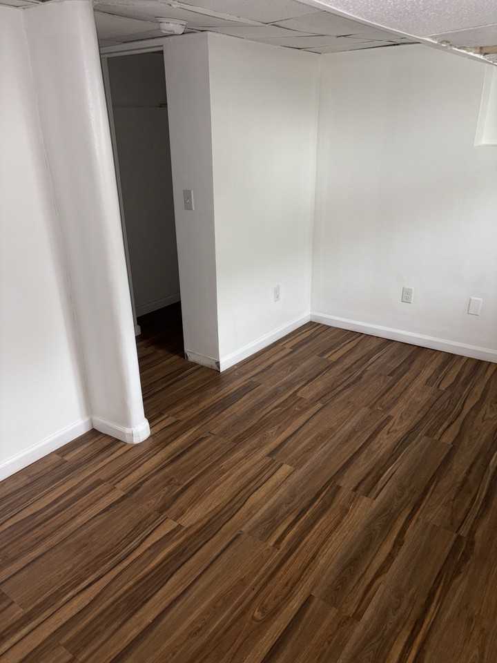 742 Riverside Drive - Photo 2 of 10