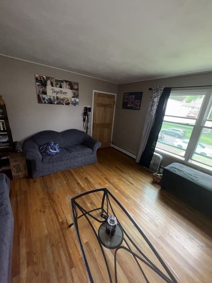 1504 Ethel Street - Photo 3 of 10