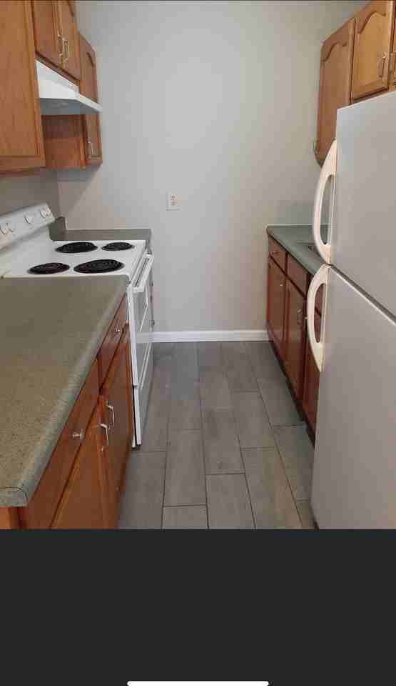 2100 Tamarack Road, Owensboro, Kentucky Building A - Photo 4 of 8