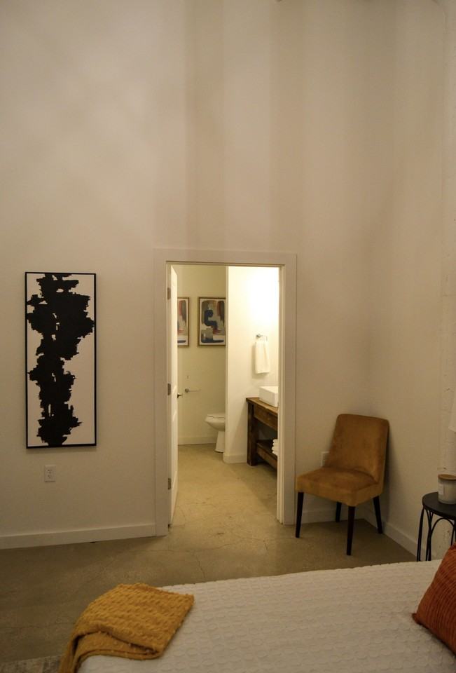 1119 North Summit Street (Wonder Bread) - Photo 4 of 31