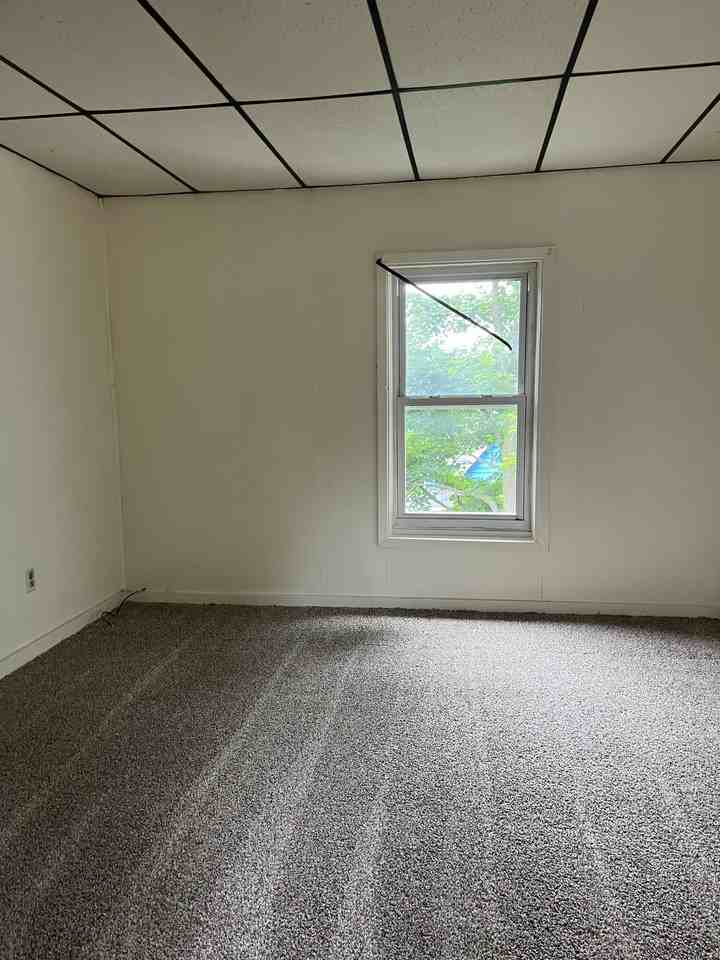 114-116 West 8th Street - Photo 2 of 7