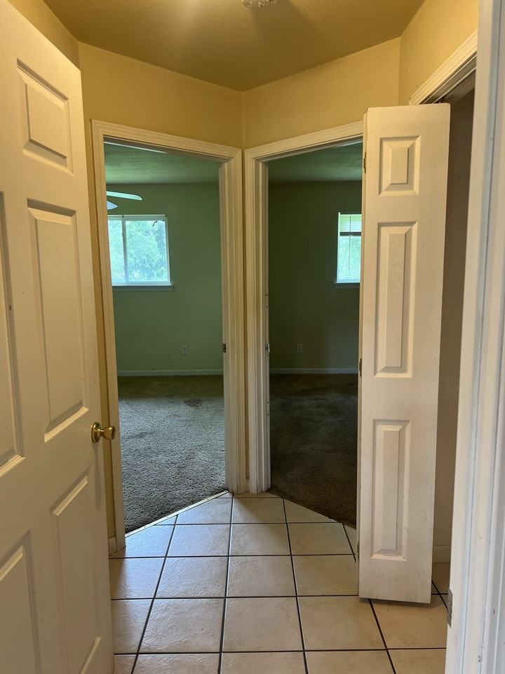 2401 W Main St - Photo 3 of 7