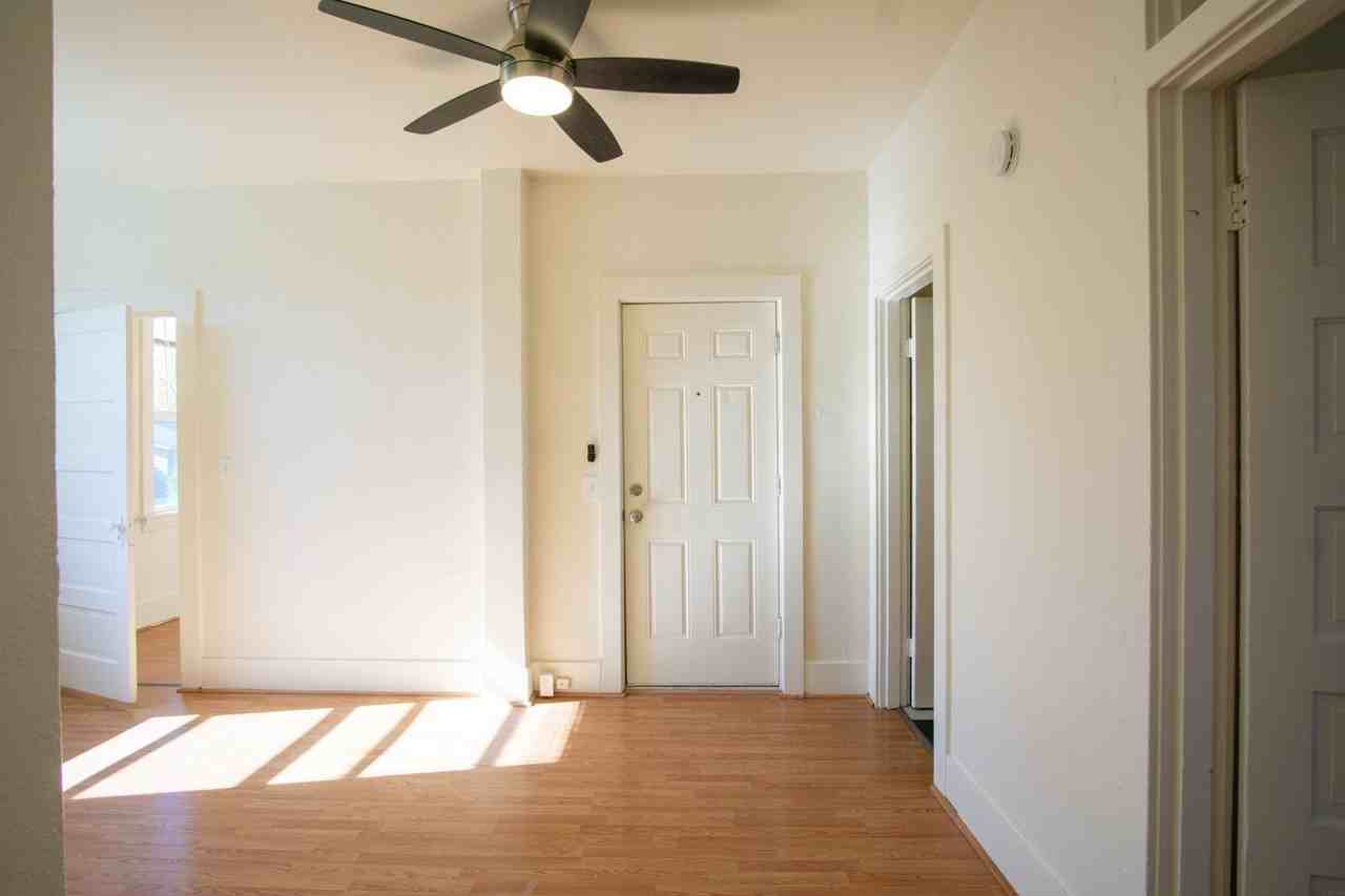 2044 N Kilpatrick St #311 - Photo 3 of 15