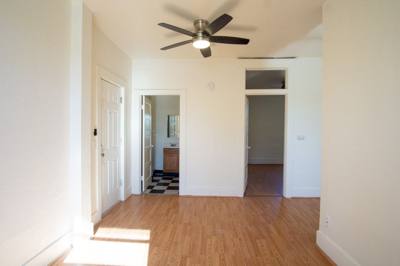 2044 N Kilpatrick St #311 - Photo 5 of 15