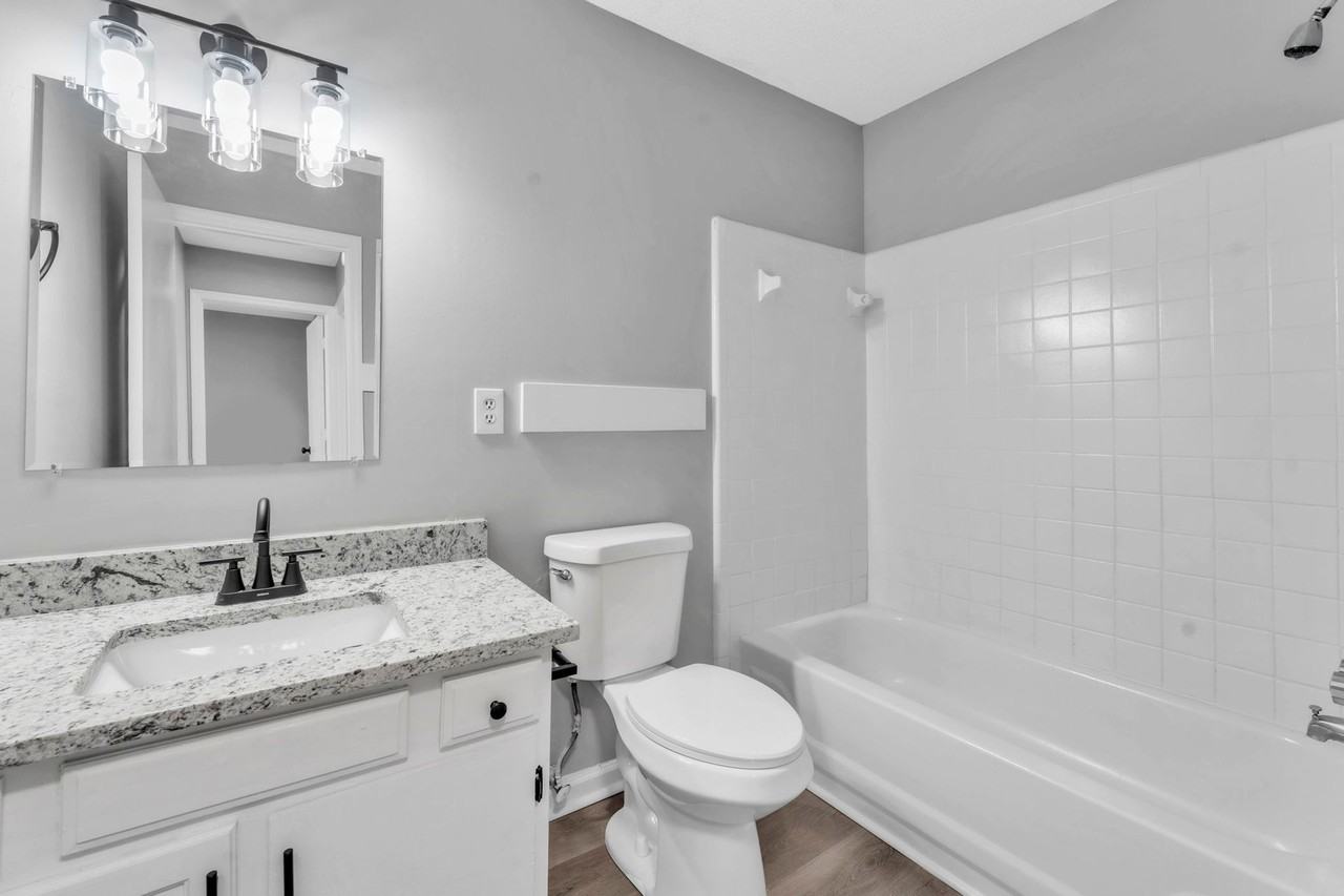 Liberty Square - Photo 3 of 50