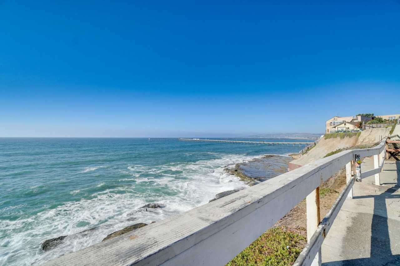 Wave Crest - Photo 2 of 26