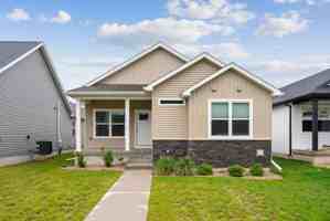 featured image of 116 Axlewood Dr