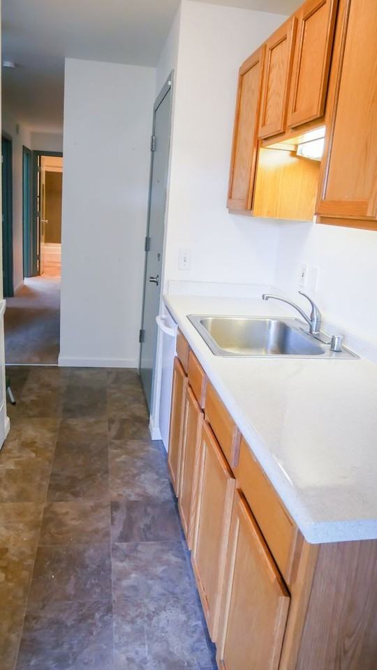 Kiosta Apartments | 16 - Photo 2 of 22