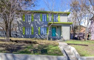 3904 Maplewood Ave - Photo 1 of 1
