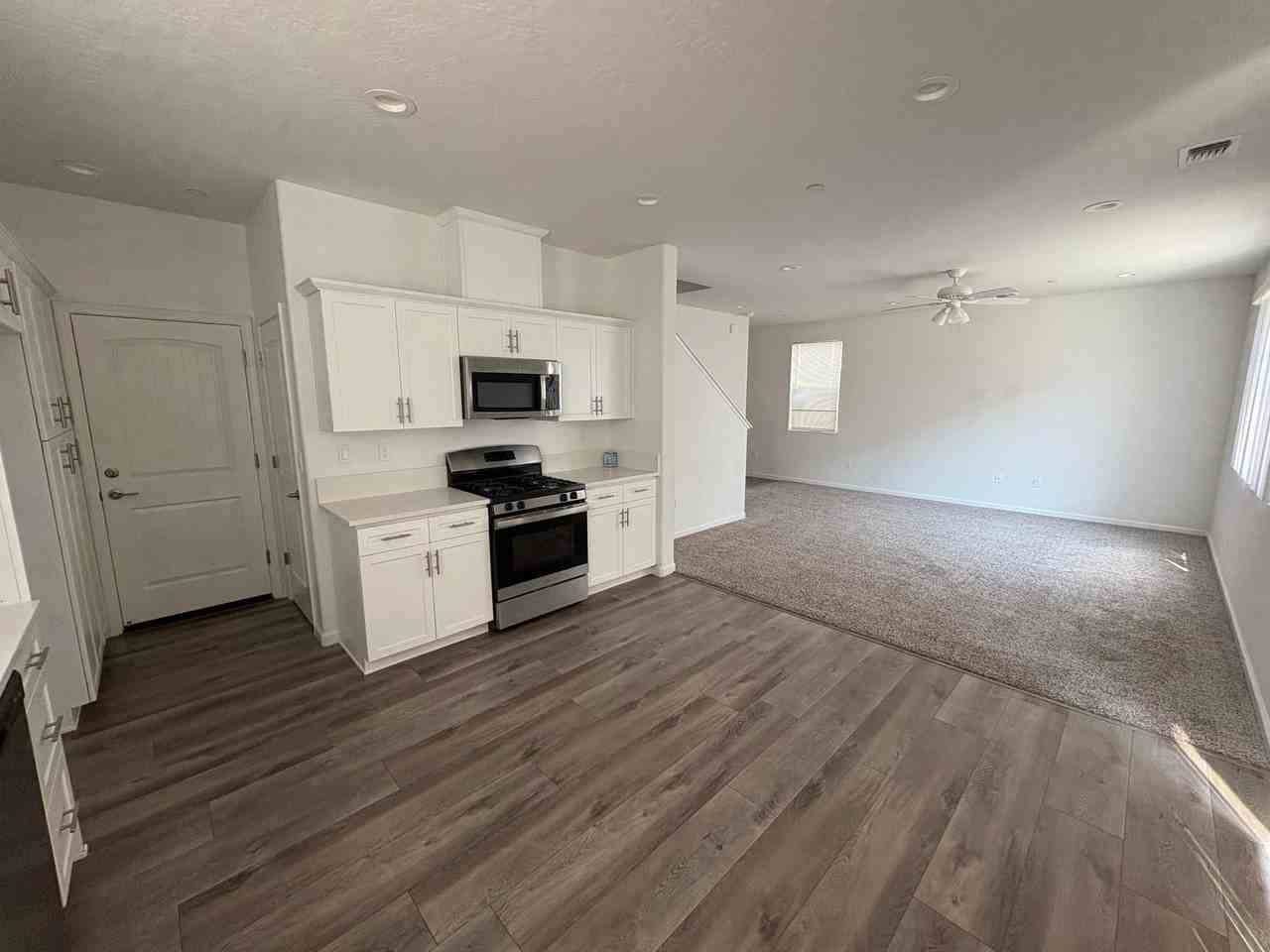 1005 W Sedona Ave - Photo 5 of 22