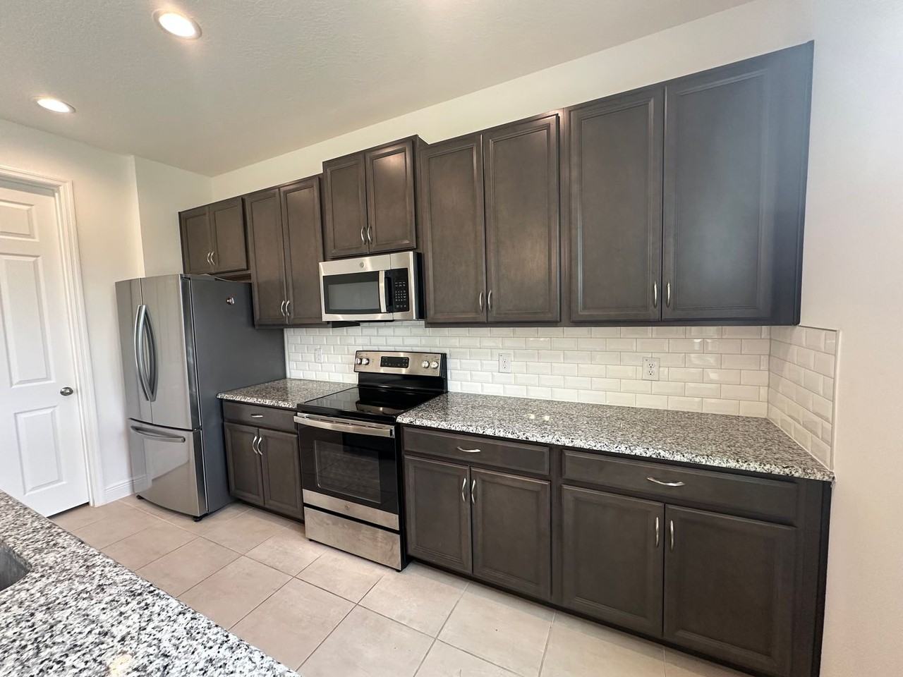 5054 Tibet Ct - Photo 4 of 34