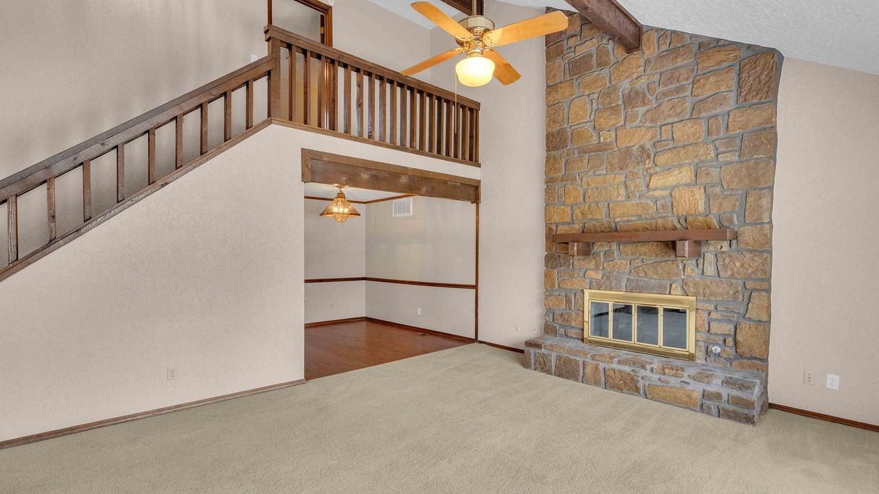 2321 W Louisville St - Photo 6 of 21