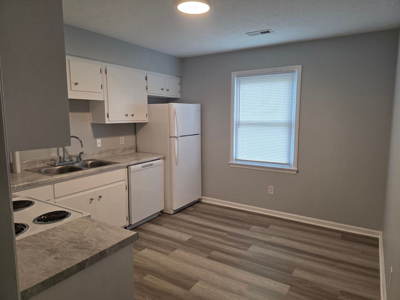 29 Mustang Ct #A - Photo 4 of 14