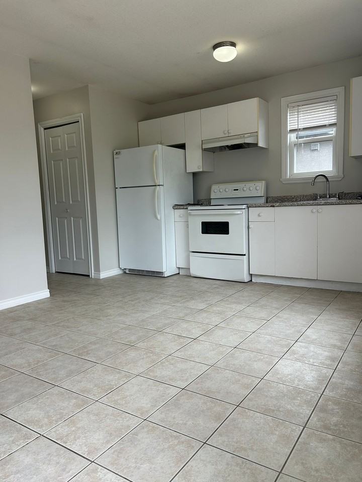 3731 Manor Street - Photo 2 of 10