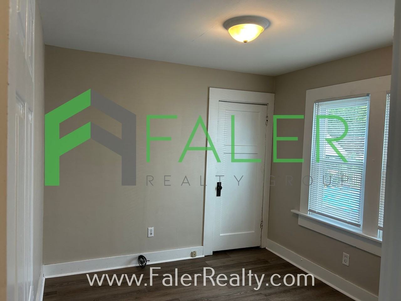 1723 King Ave - Photo 4 of 12