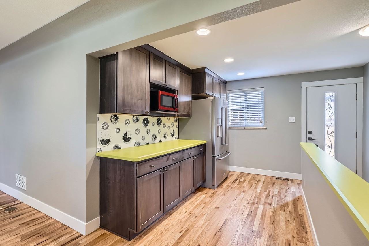 1420 Spruce St - Photo 5 of 29