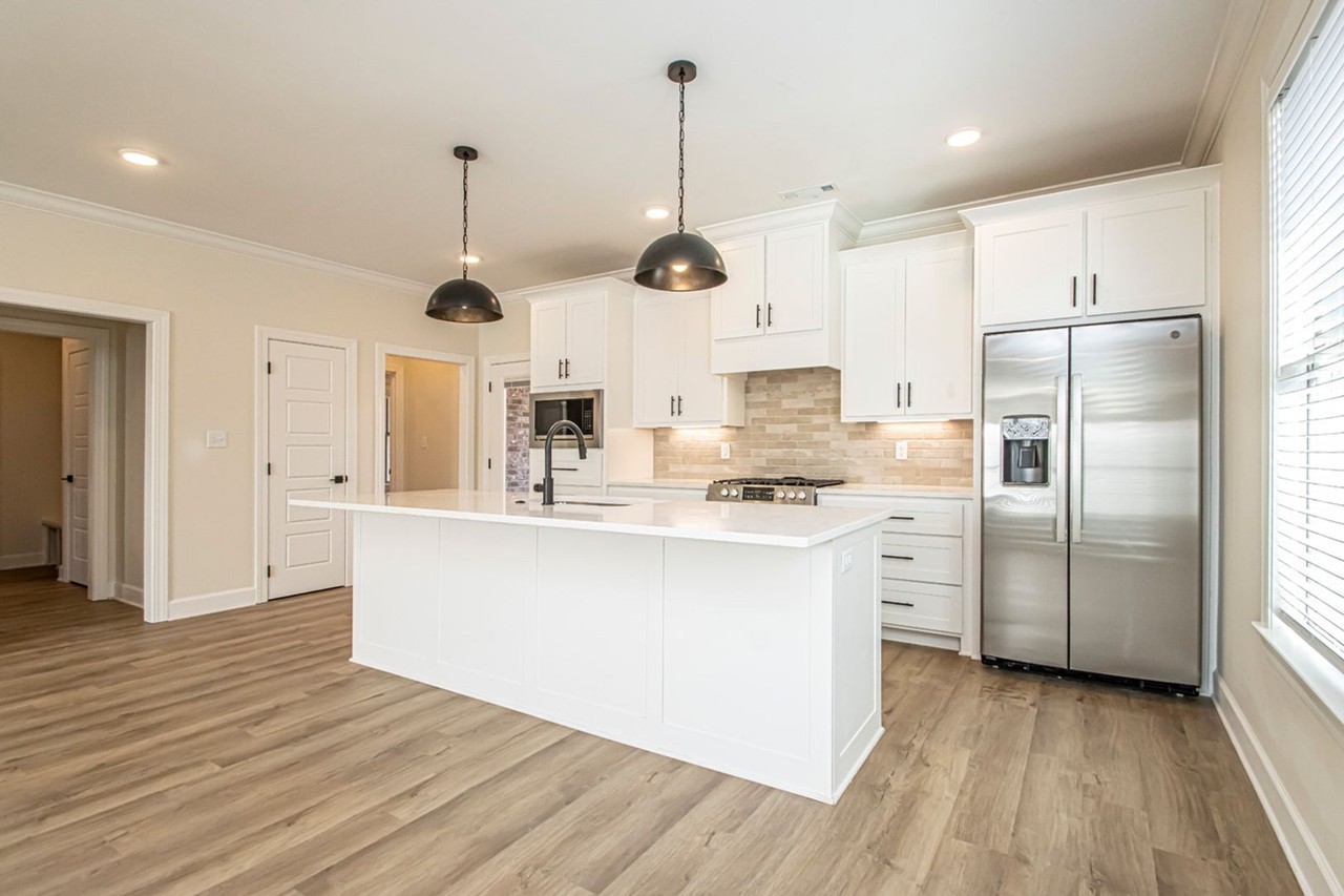 208 Kanis Ridge Dr - Photo 4 of 18