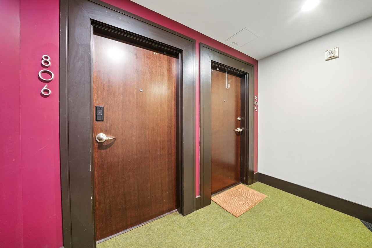 314 N Broadway - Photo 2 of 18