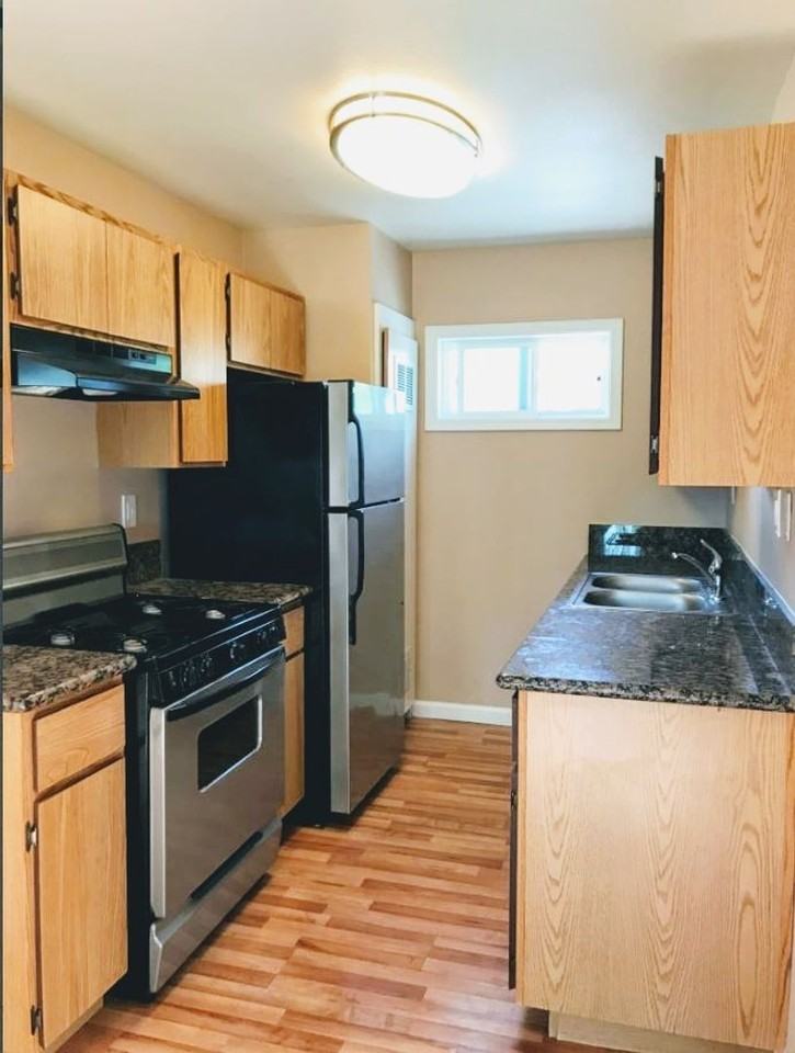 *P 18 - Photo 4 of 9