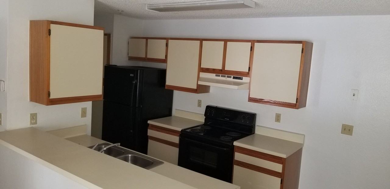 974 Leeward Pl - Photo 6 of 50