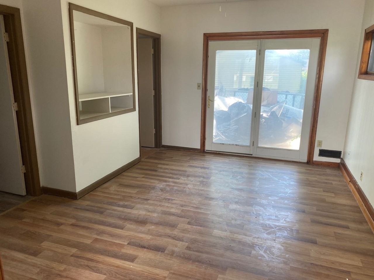 616 Park Ave - Photo 2 of 8