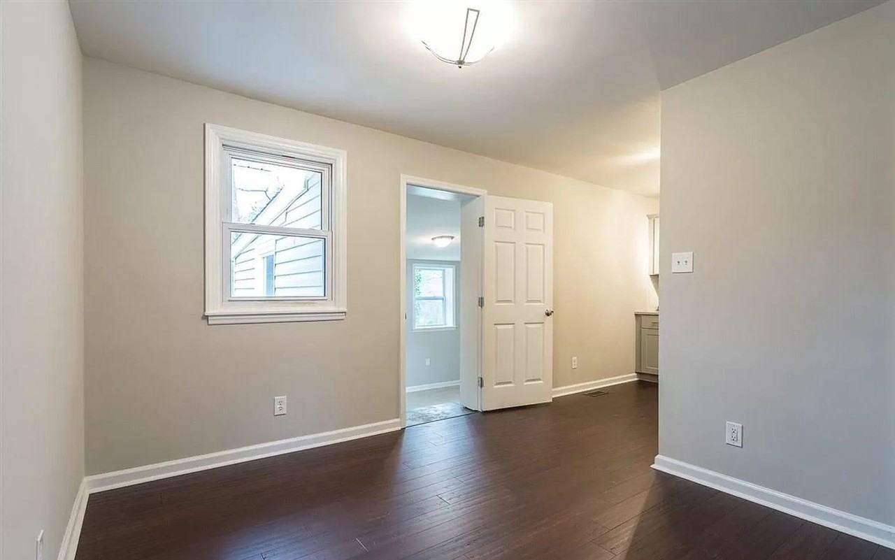 709 Glenbrook Dr - Photo 5 of 12