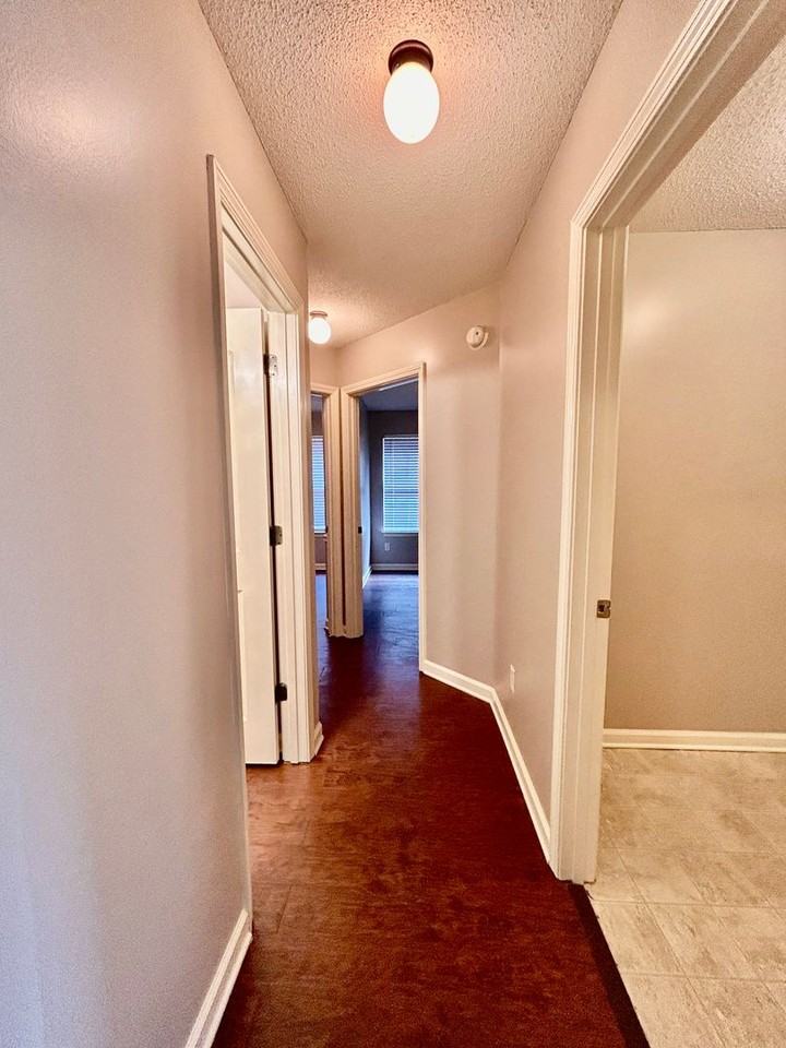 10188 Eveninghill Dr - Photo 6 of 15