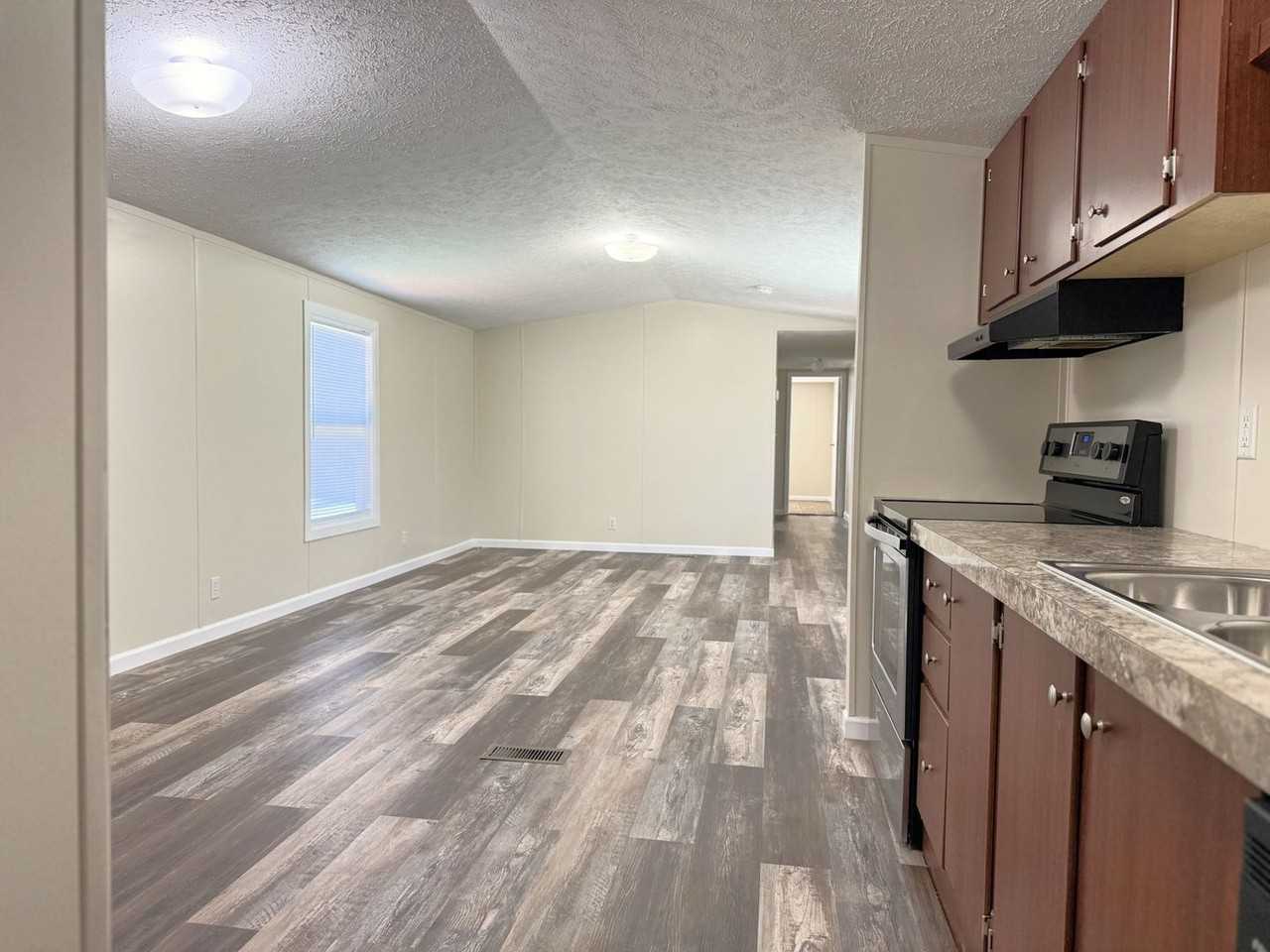 3334 Clear Springs Way - Photo 4 of 18