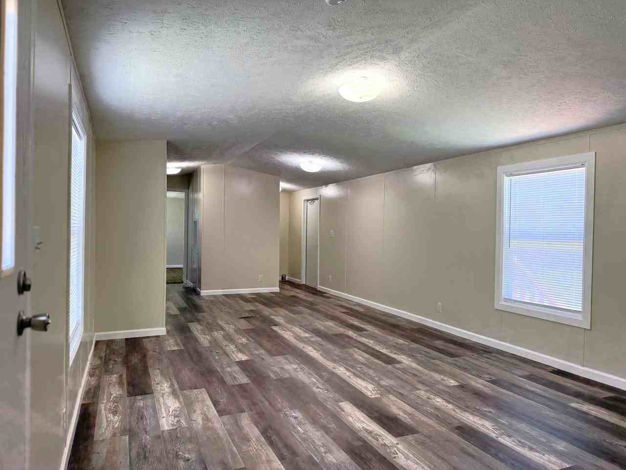 3334 Clear Springs Way - Photo 6 of 18