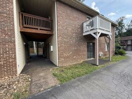 featured image of 499 N Hawkins St