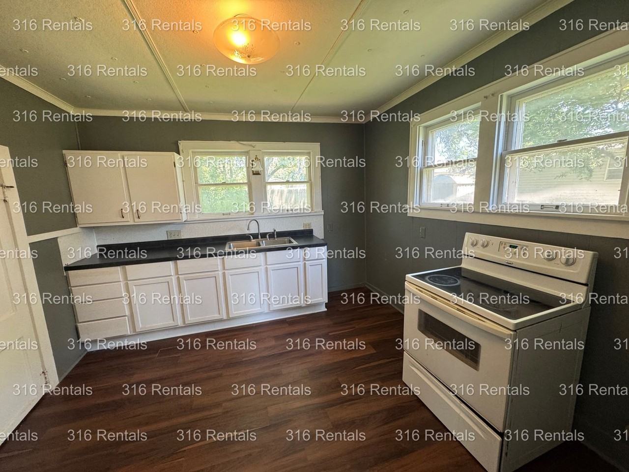 106 E 6th St - Photo 6 of 8