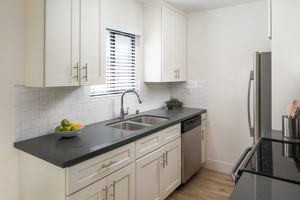 featured image of 20700 Anza Ave