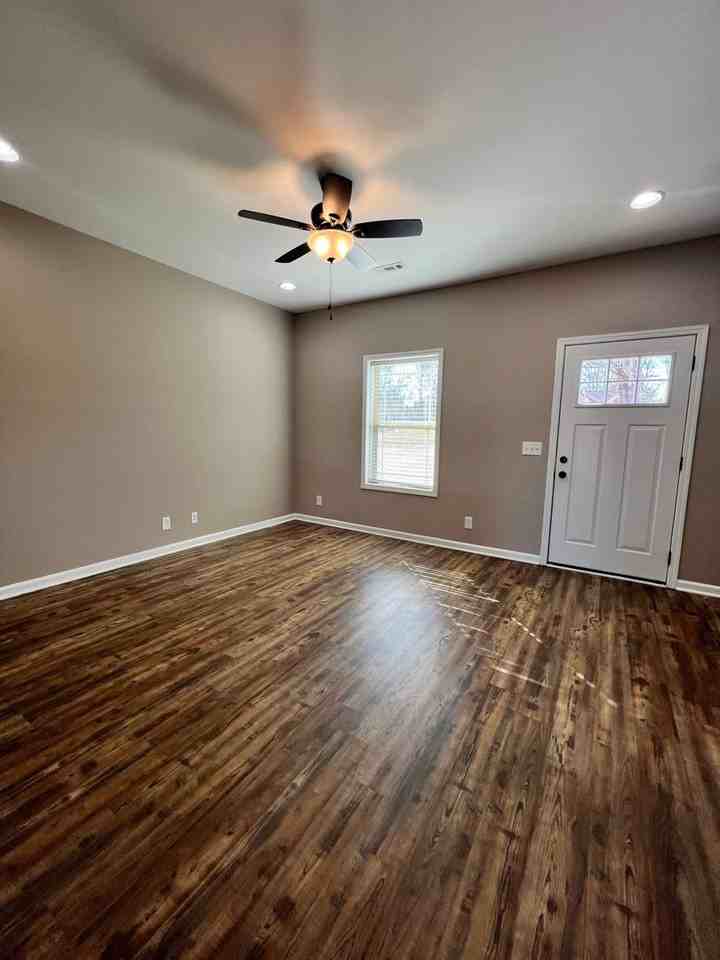 214 Buffalo Valley Drive - Photo 2 of 15