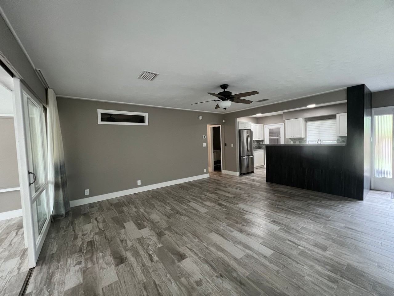 1254 Cordova Rd - Photo 3 of 18