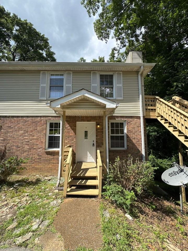 1202 Currey Rd #A - Photo 2 of 13