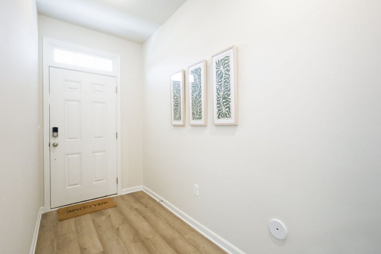 19612 Village Walk Dr - Photo 2 of 29