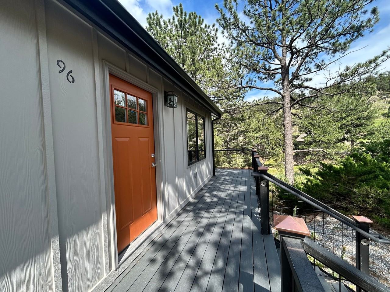 96 Navajo Ct - Photo 2 of 44