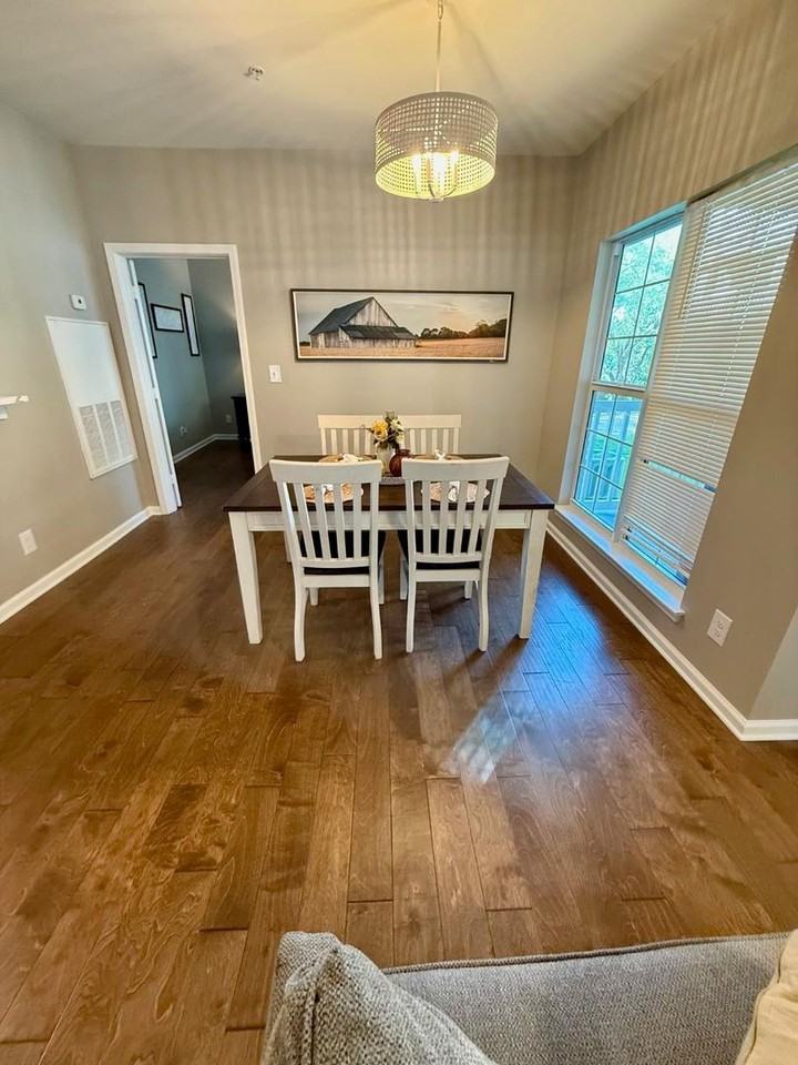 700 Daniel Ellis Dr - Photo 6 of 38