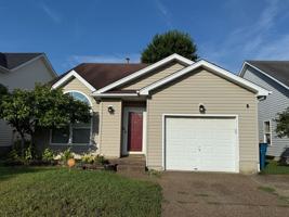 featured image of 10412 Pinoak View Dr